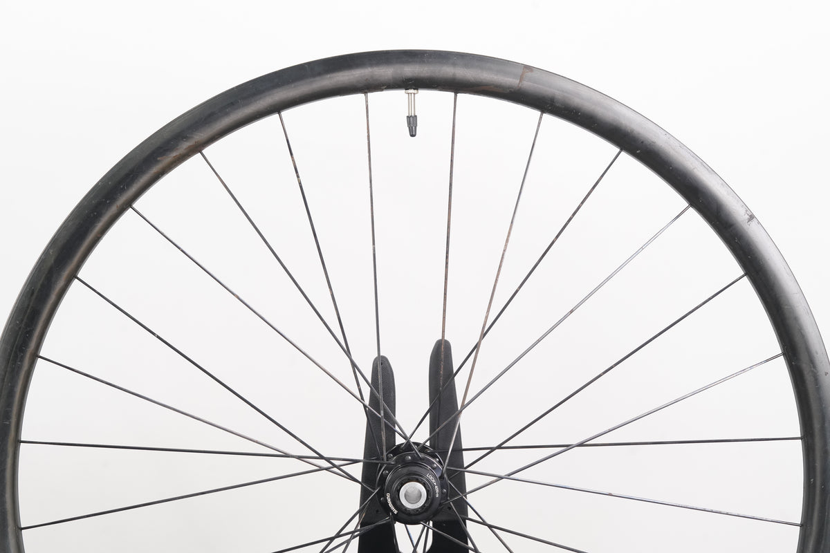 Carbon White Industries CLD Tubeless Disc Brake Wheelset Shimano/SRAM 11 Speed
