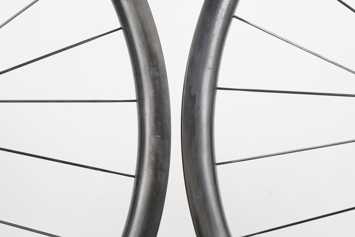 Carbon White Industries CLD Tubeless Disc Brake Wheelset Shimano/SRAM 11 Speed