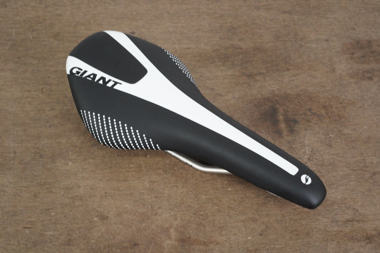 135mm Giant Velo Alloy Rail Road Saddle 339g