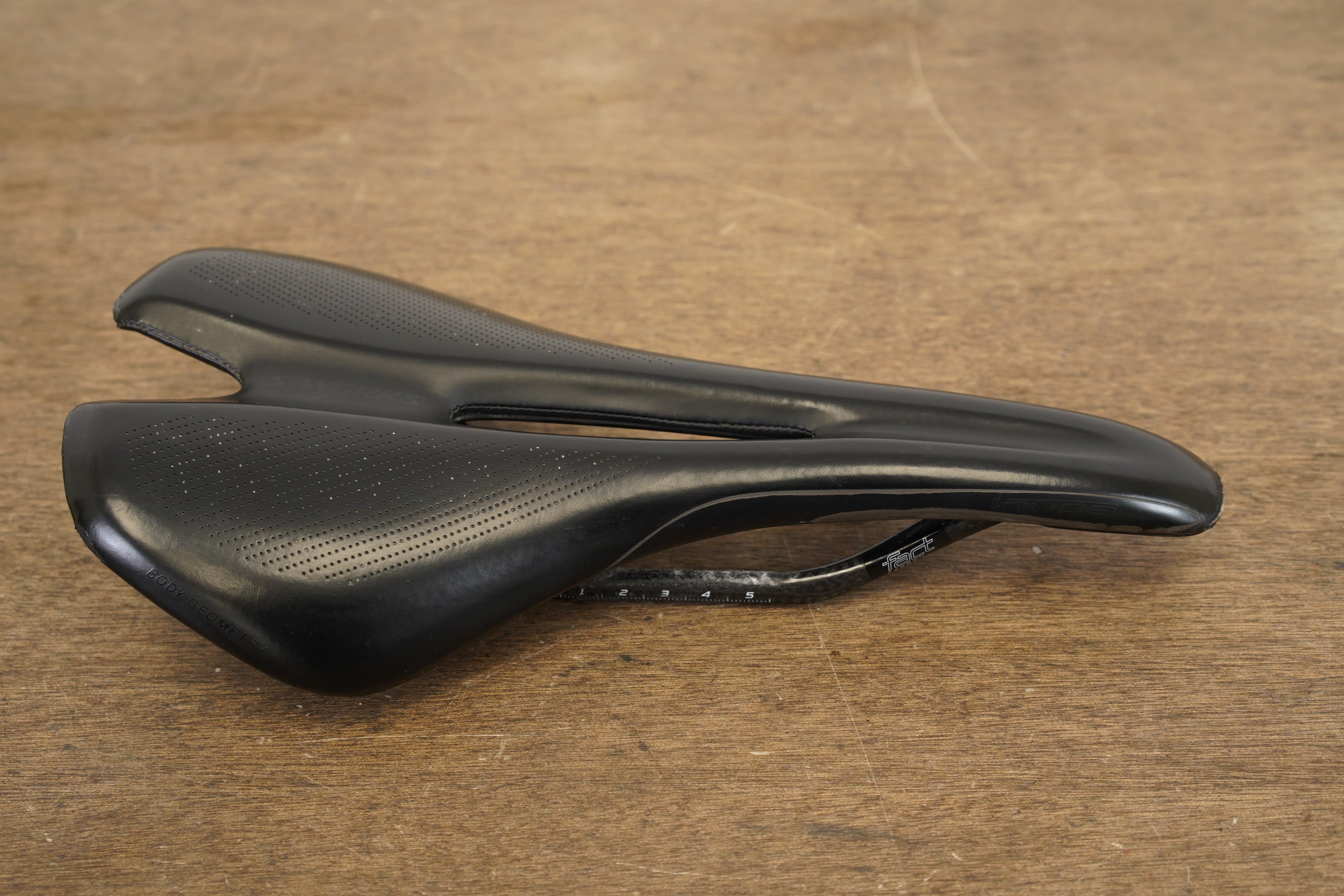 143mm Specialized S-WORKS Toupe Carbon Rail Road Saddle 152g