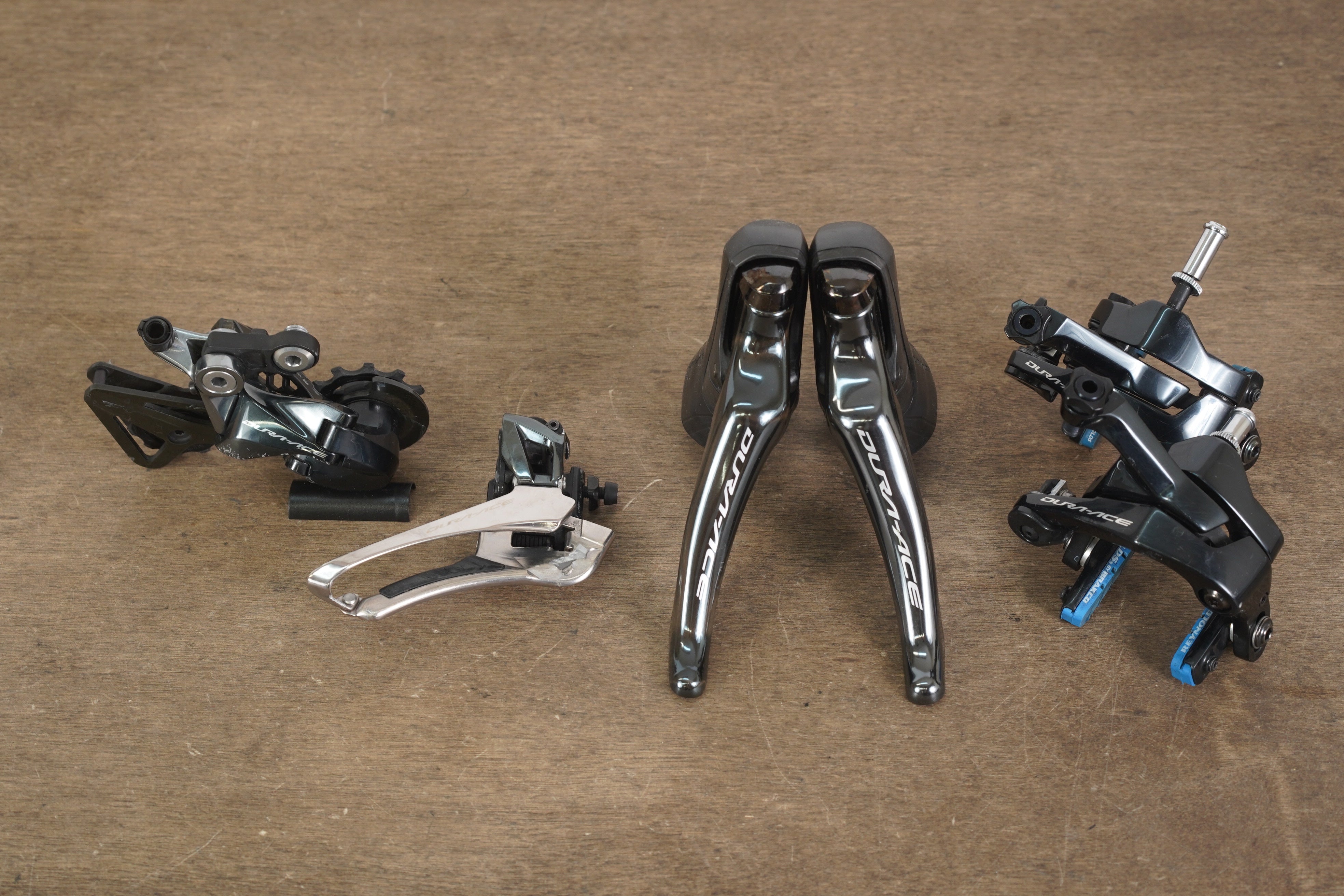 Shimano Dura-Ace R9100 11 Speed Mechanical Rim Brake Road Groupset