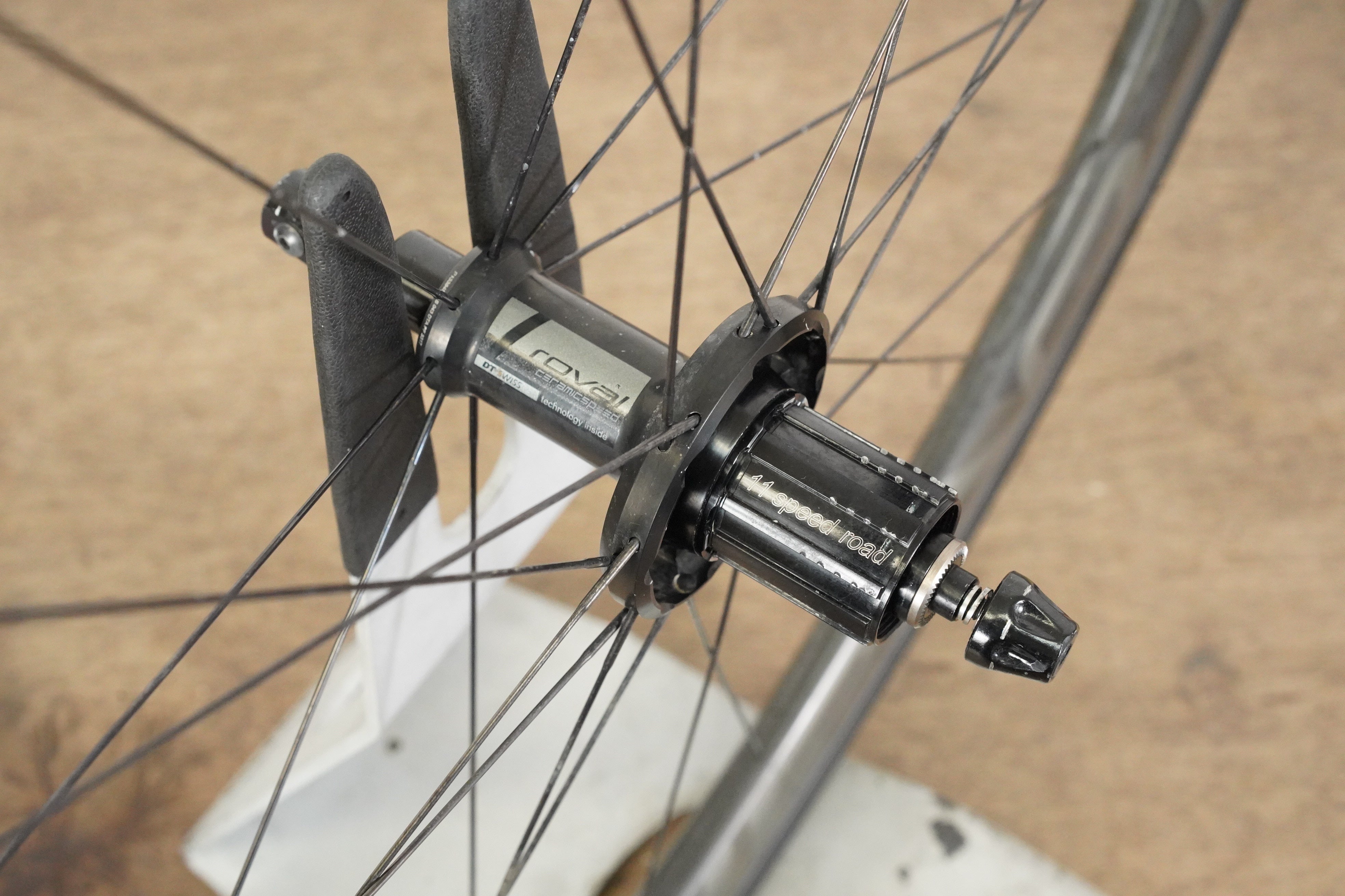 Roval CLX 40 Rapide Carbon Clincher Rim Brake Wheelset Roval CLX 40 Rapide Carbon Clincher Rim Brake Wheelset