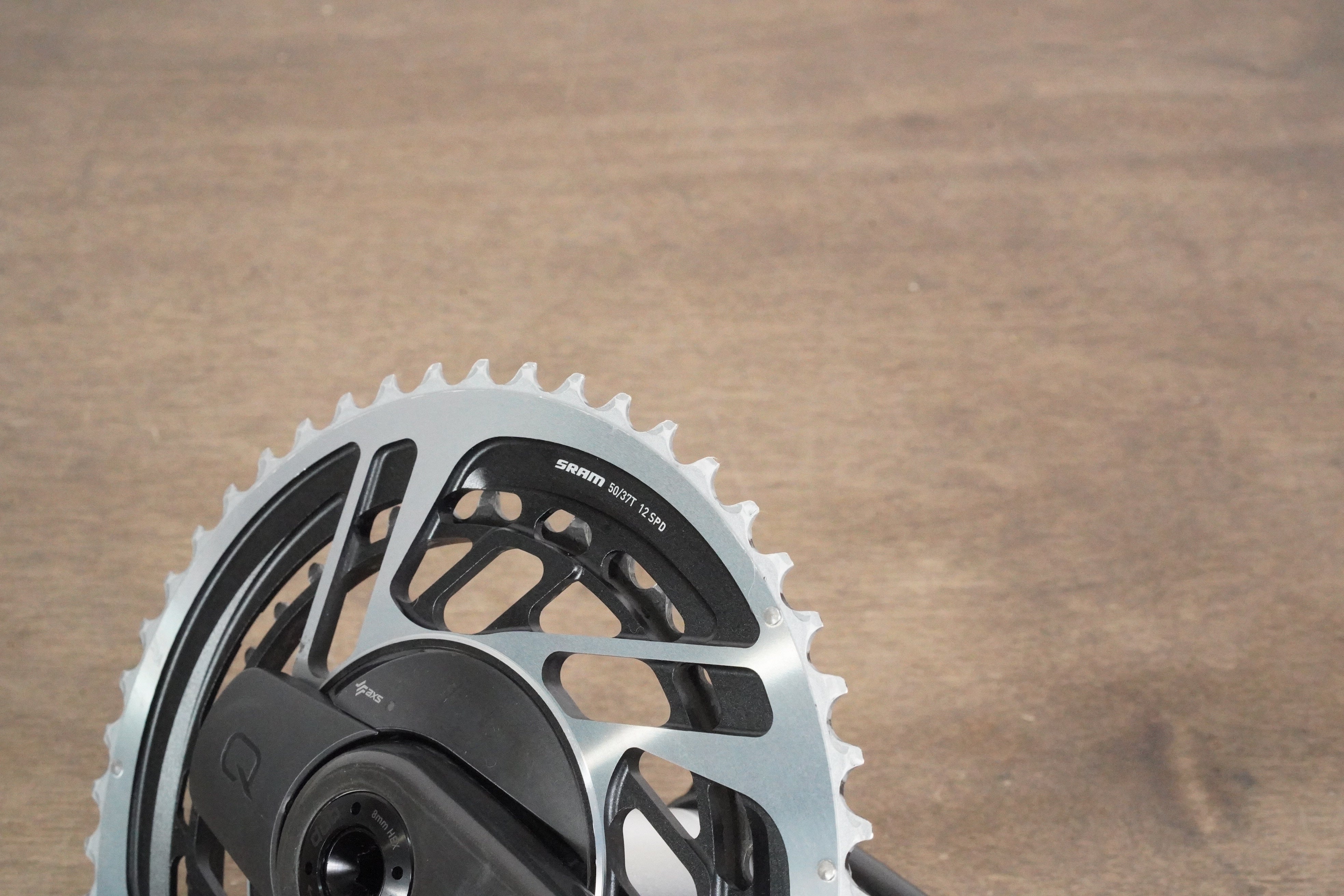 SRAM - SRAM Red D1 AXS パワーメーター 50/37T, QUARQ DZ Amazon.com : SRAM RED AXS Power Meter Crankset - 170mm, 12