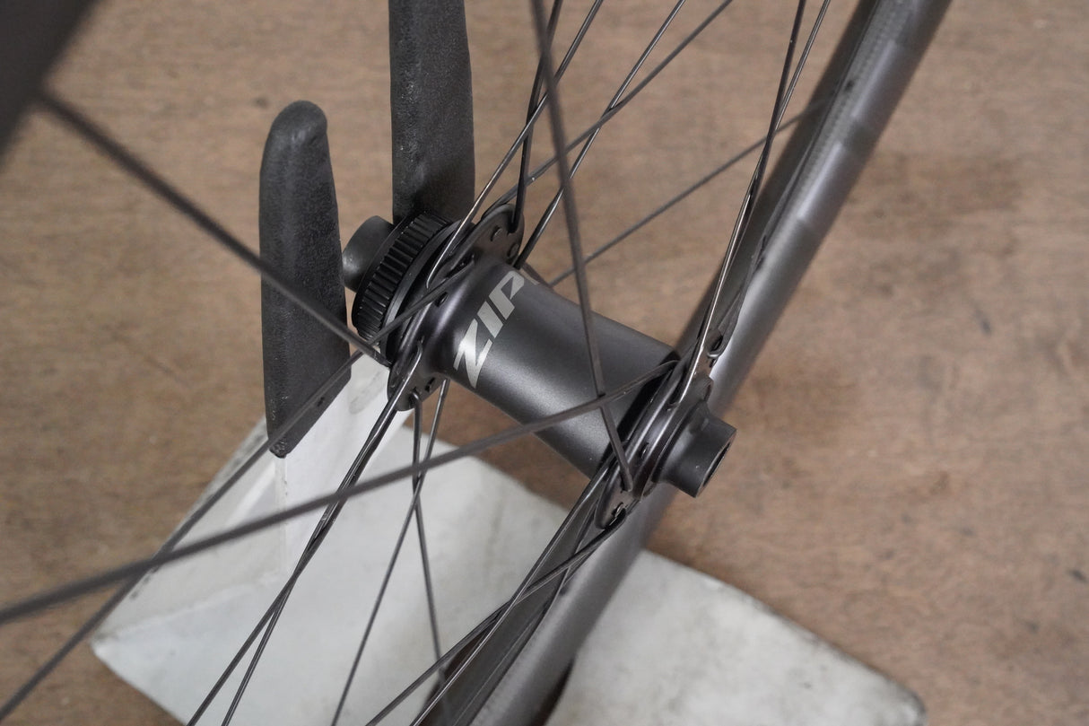 Zipp 303 Firecrest ZR1 Carbon Tubeless Clincher Disc Wheelset SRAM XDR 12 Speed