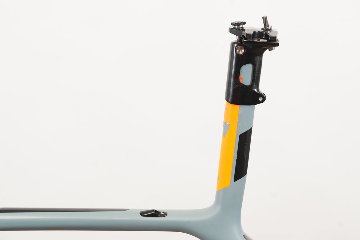 M (Medium) Giant TCR Advanced SL ISP Carbon Rim Brake Road Frameset