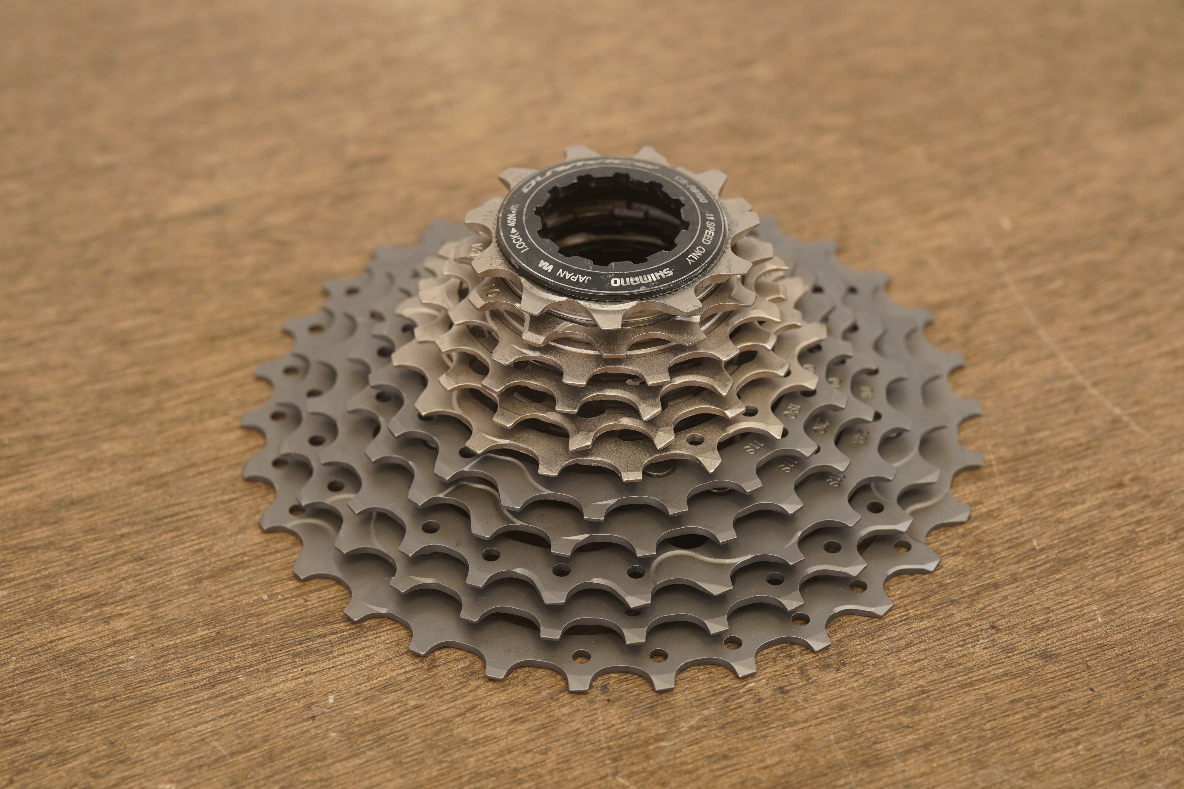 11-30T Shimano Dura-Ace CS-R9100 11 Speed Road Cassette 210g 9100