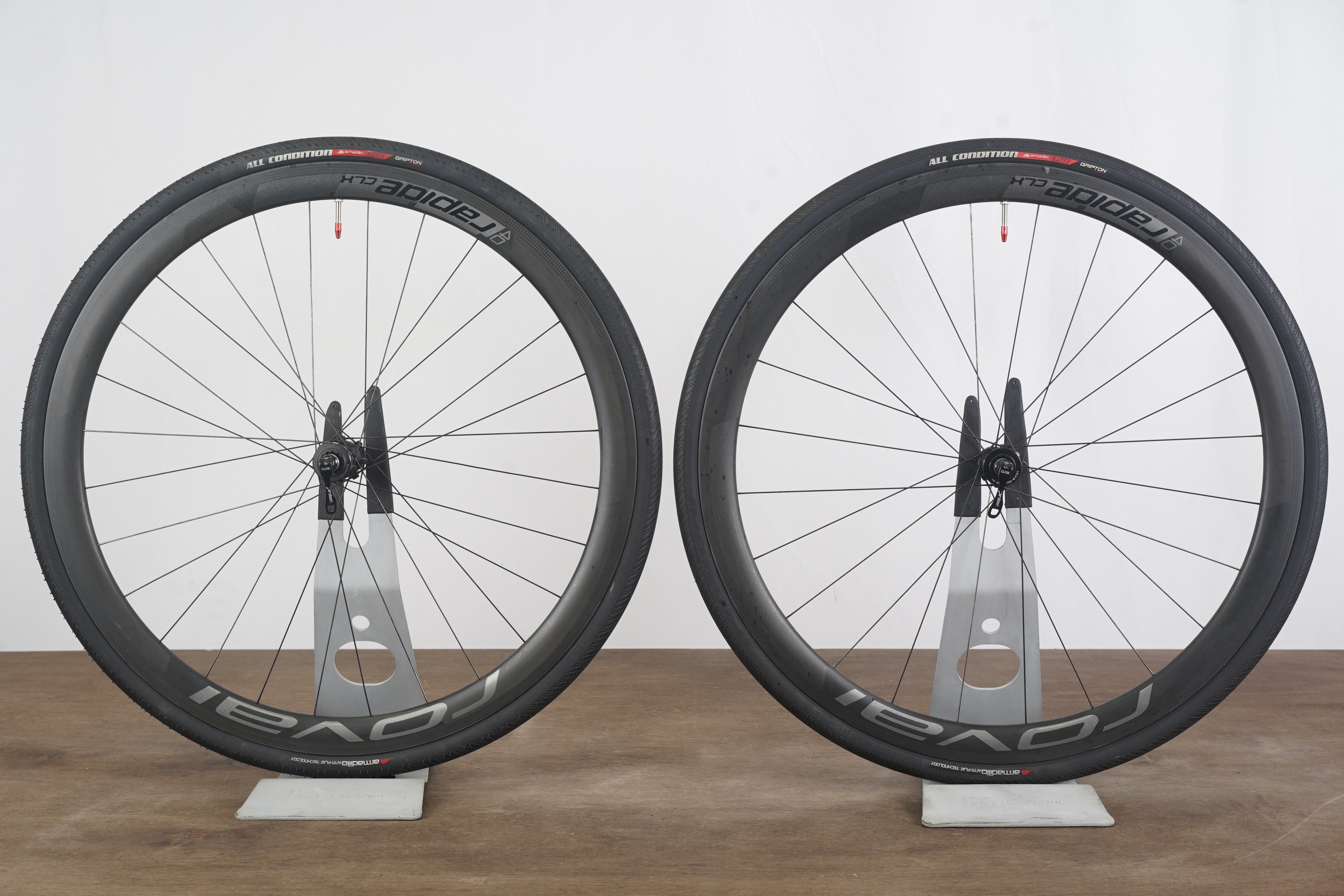 Roval CLX 40 Rapide Carbon Clincher Disc Brake Wheelset