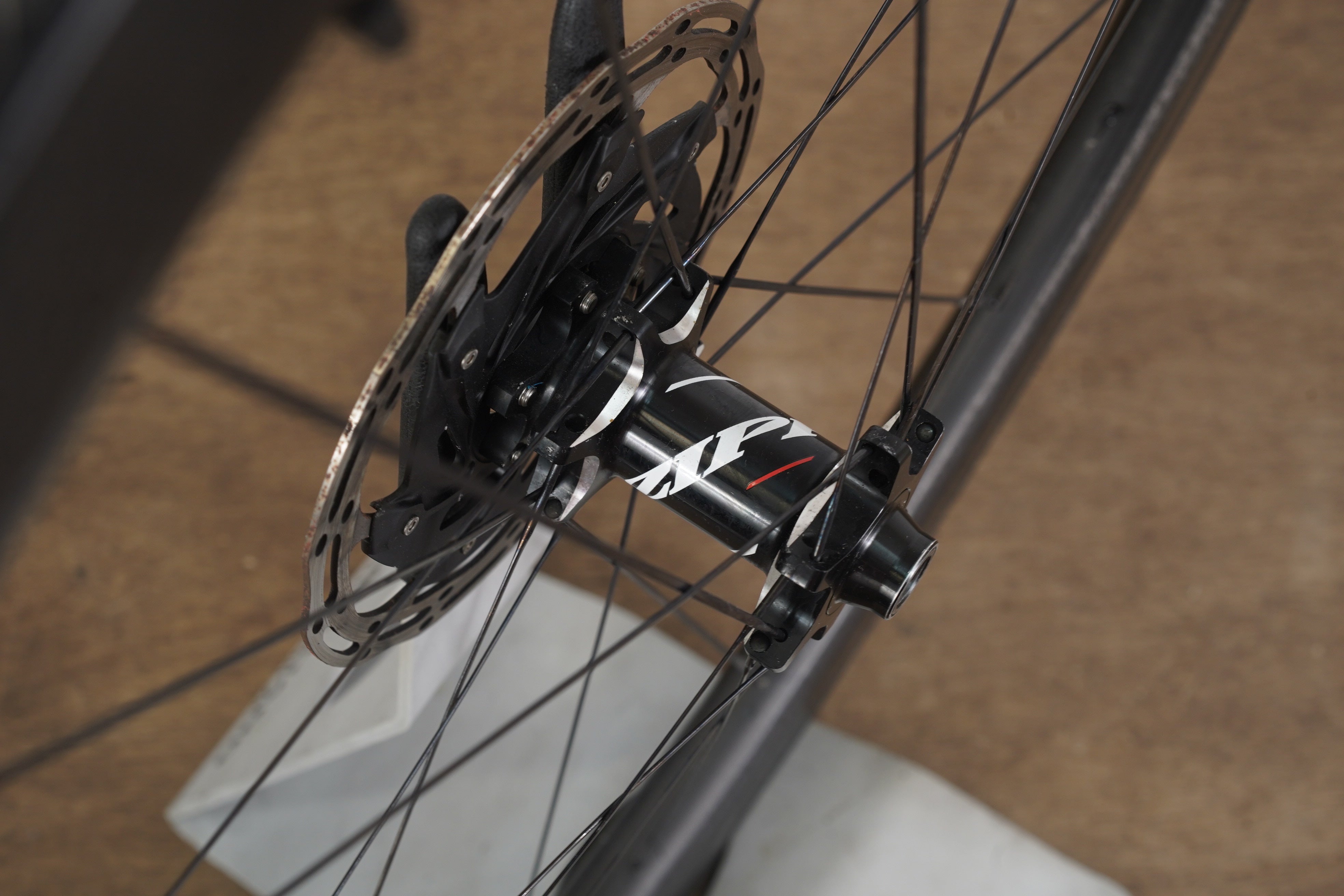 FRONT Zipp 303 Firecrest 77/177D Carbon Tubeless Disc Wheel