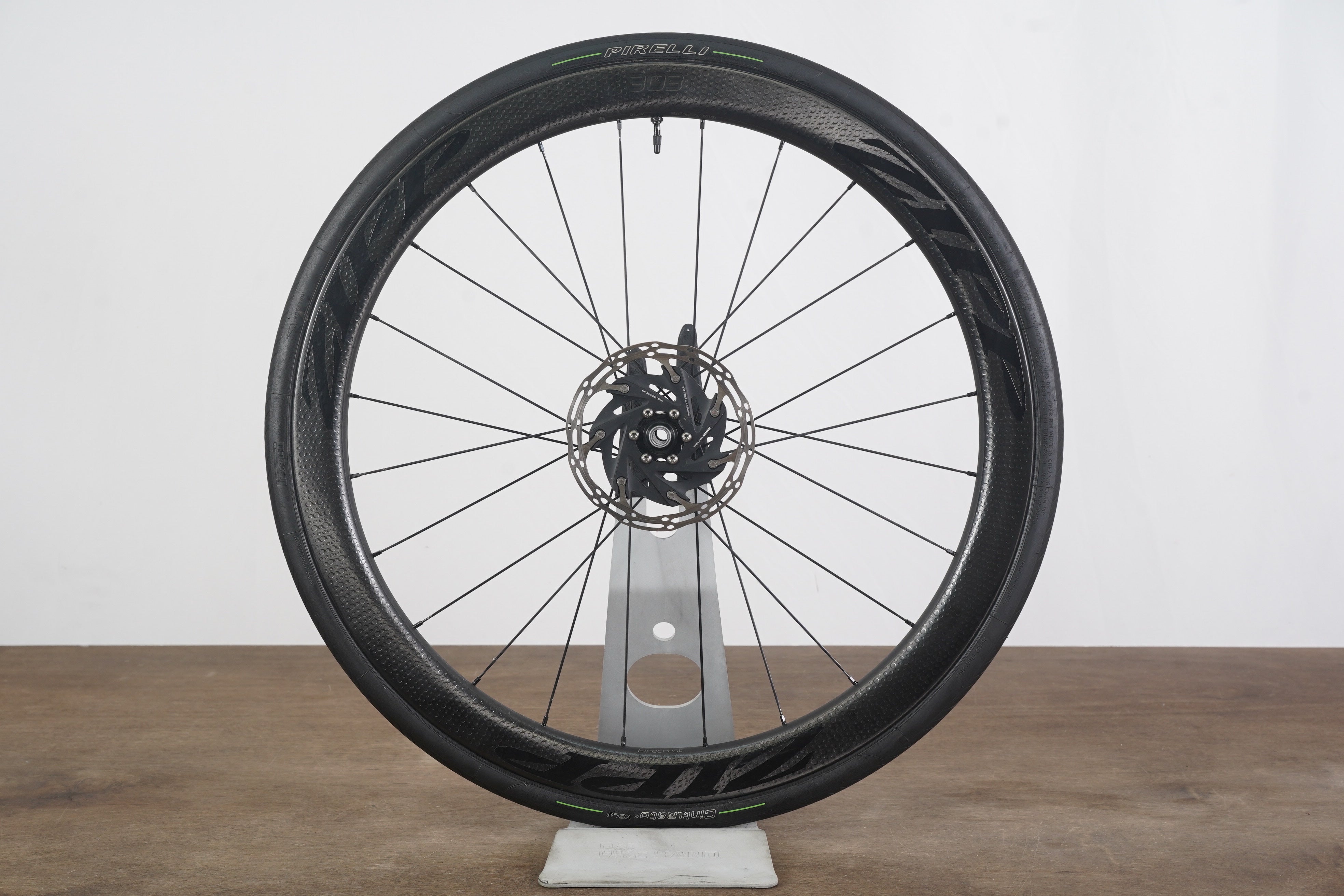 FRONT Zipp 303 Firecrest 77/177D Carbon Tubeless Disc Wheel