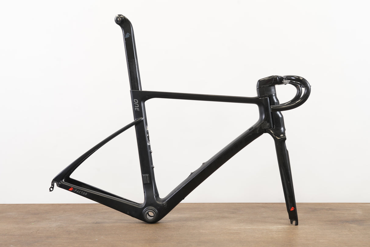 54cm Factor One V1 Carbon Rim Brake Road Frameset + Cockpit