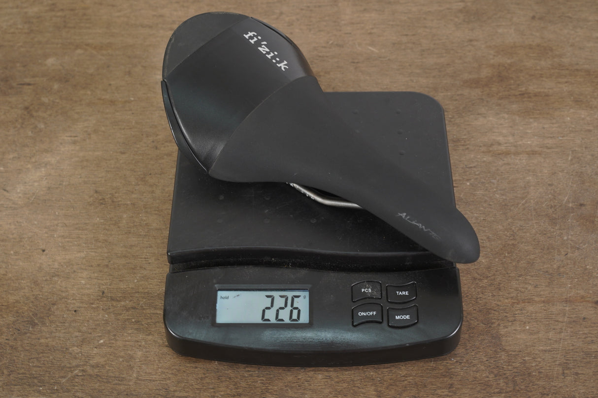 145mm (Regular) Fizik Aliante R3 Kium Rail Road Saddle 226g