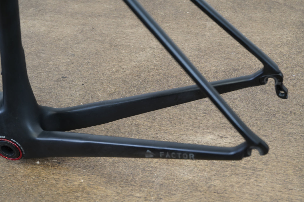 56cm Factor O2 Carbon Rim Brake Road Frameset *Repaired*