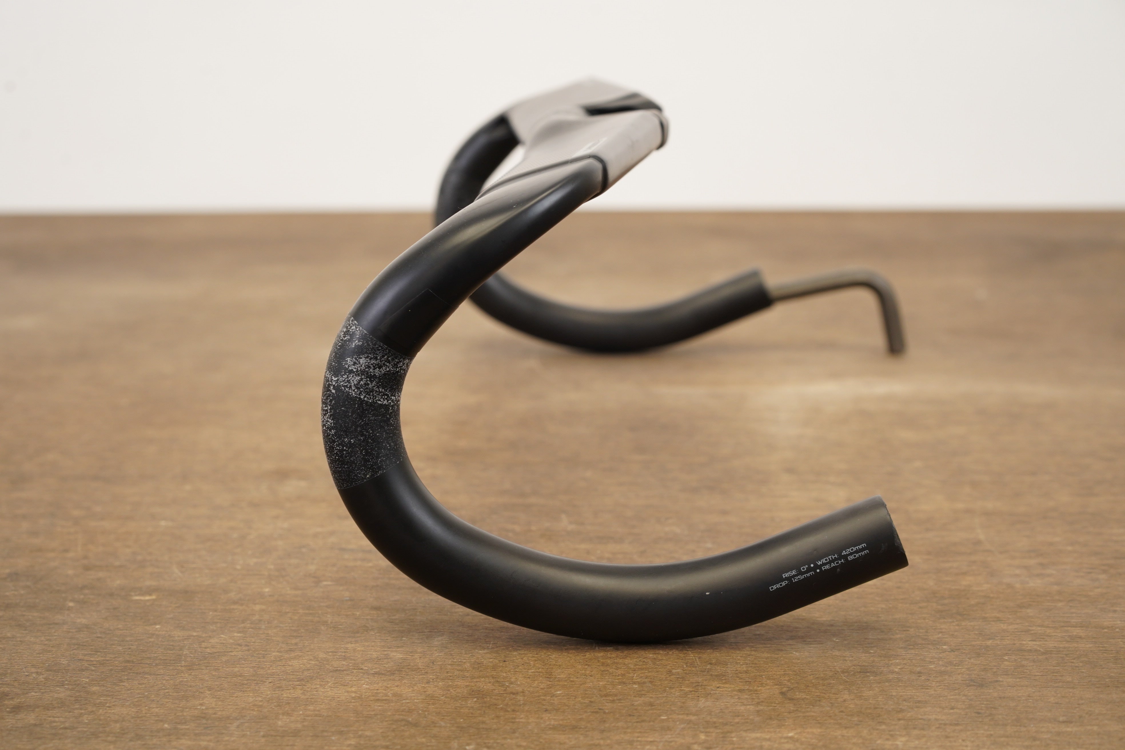 SPECIALIZED AEROFLYⅡ 420mm s-works 42cm Specialized S-WORKS Aerofly II Carbon Compact Road Handlebar