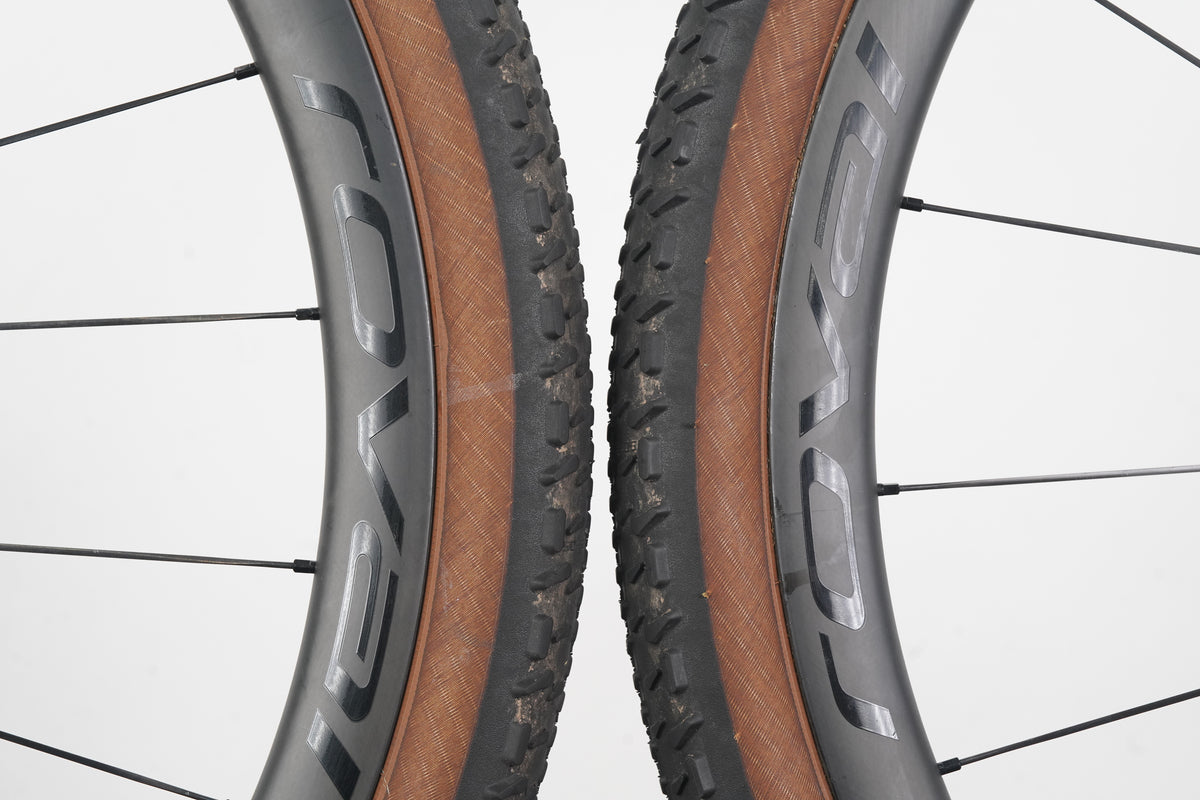 Roval Terra CLX II Carbon Tubeless Clincher Disc Brake Wheelset SRAM XDR 12 Speed