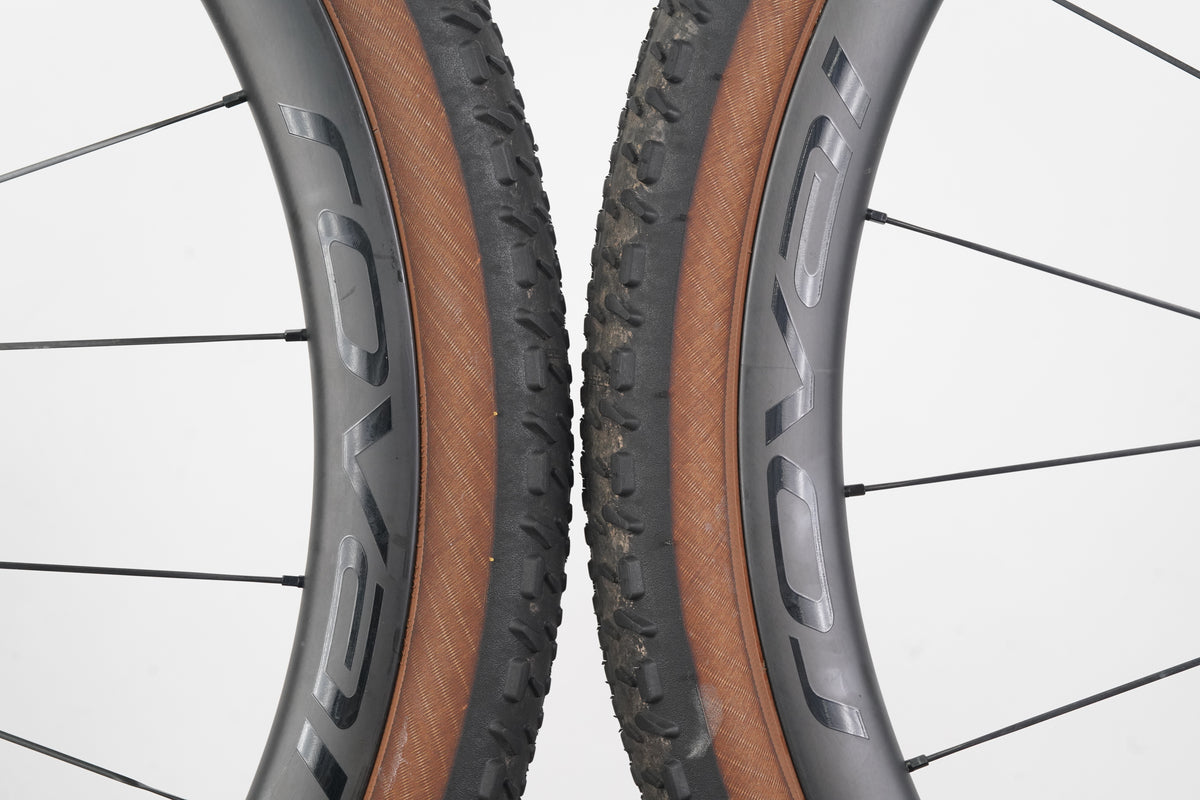 Roval Terra CLX II Carbon Tubeless Clincher Disc Brake Wheelset SRAM XDR 12 Speed