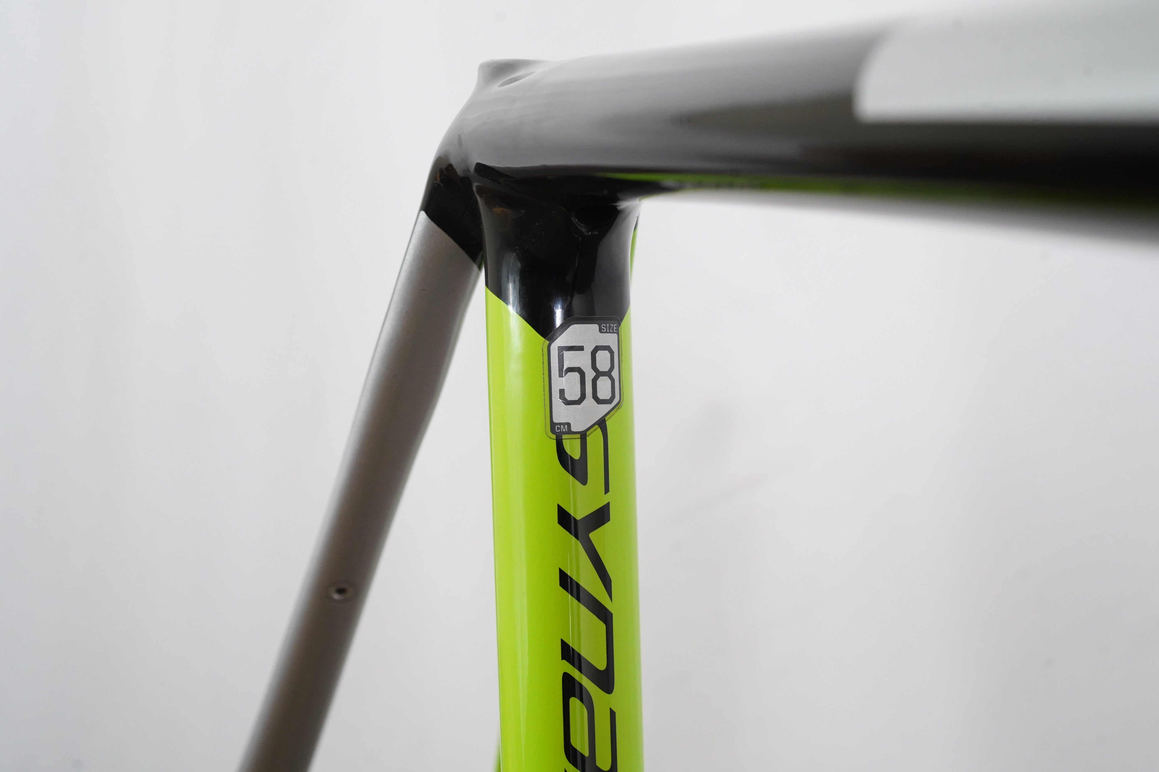 58cm Cannondale Synapse Hi-Mod Carbon Disc Brake Road Frameset