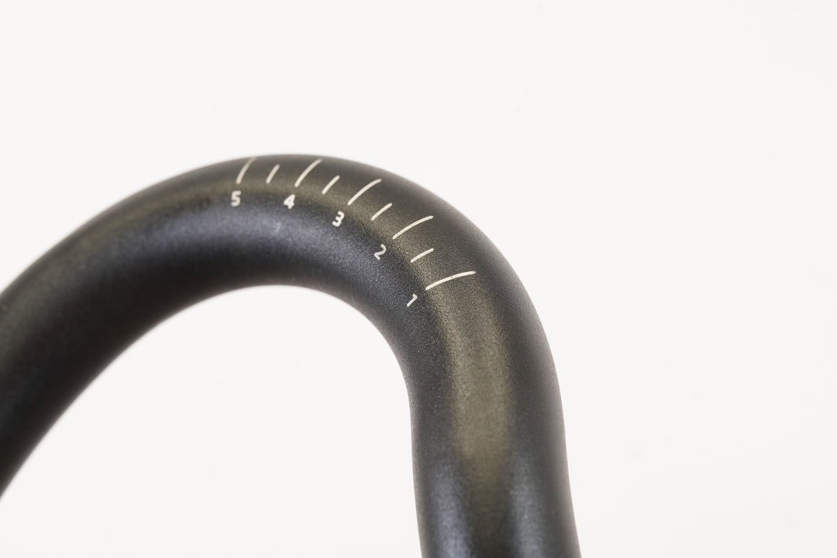 46cm Bontrager Race VR-C Elite Alloy Compact Road Handlebar 31.8mm