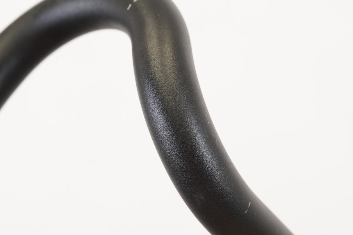 46cm Bontrager Race VR-C Elite Alloy Compact Road Handlebar 31.8mm