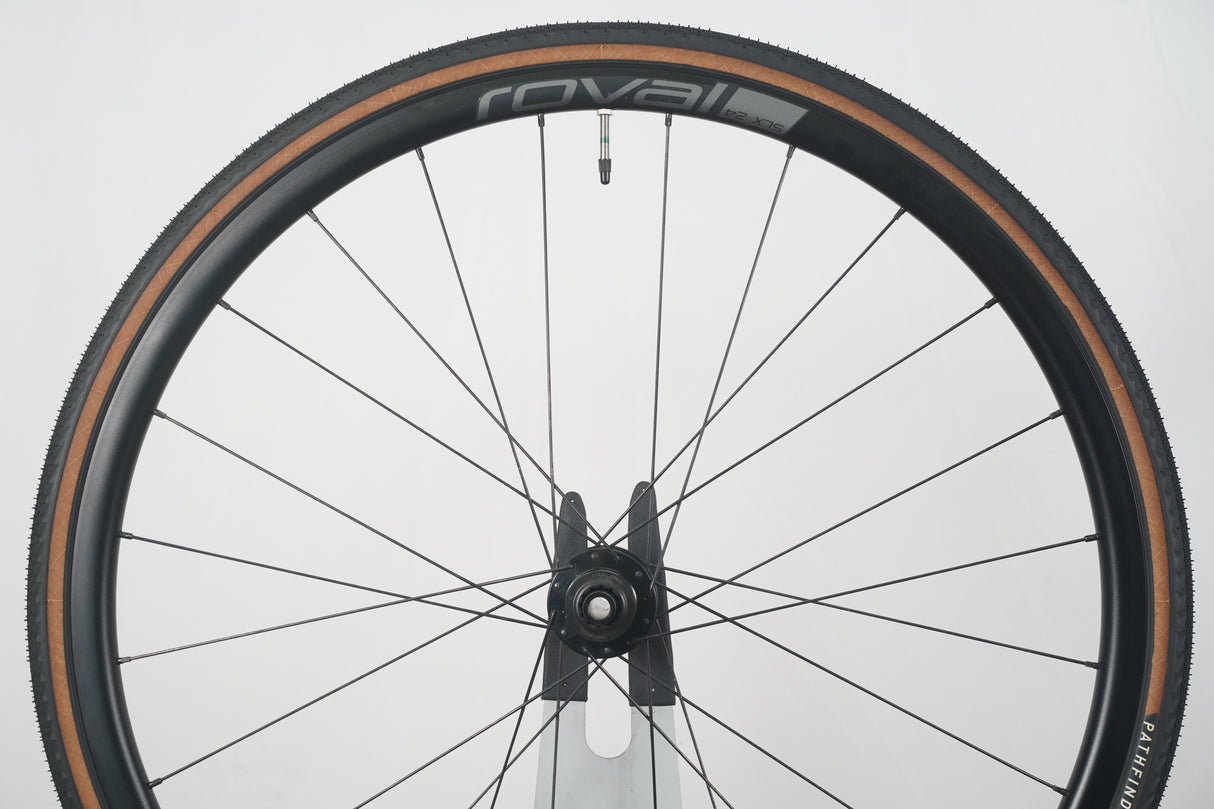 Roval SLX 24 Alloy TubelessClincher Disc Brake Wheelset Shimano/SRAM 11 Speed