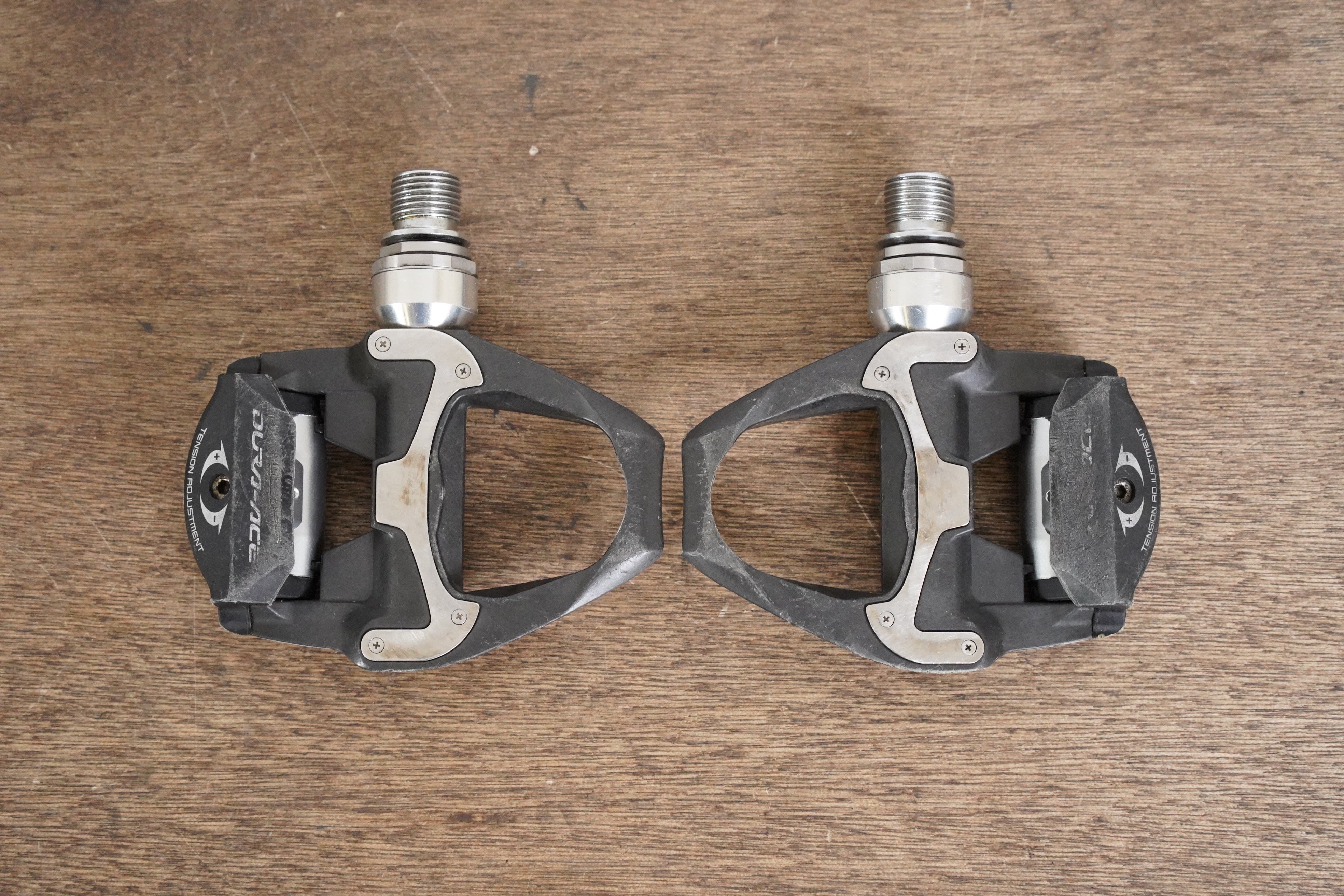 Shimano Dura-Ace PD-9000 SPD-SL Carbon Clipless Road Bike Pedals 245g –  Elevate Cycling