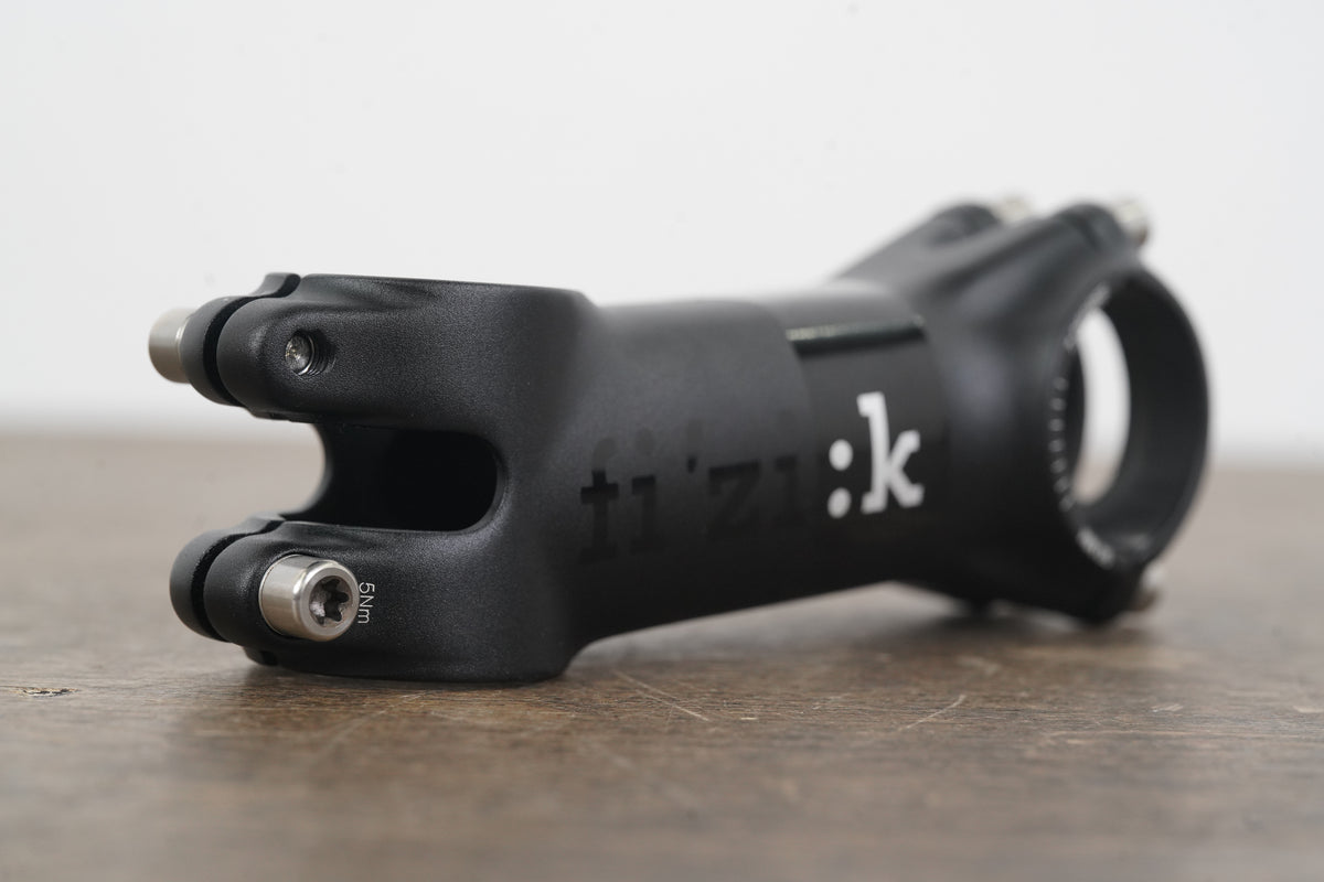 Fizik Cyrano R1 90mm ±7 Degree Alloy Road Stem 121g 1 1/8" 31.8mm