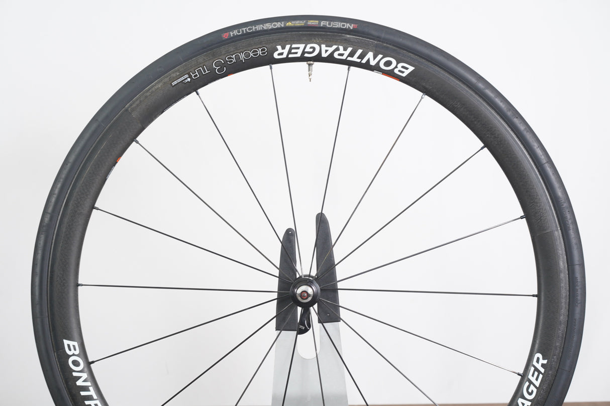 Bontrager Aeolus 3 TLR Carbon Clincher Rim Brake Wheelset Shimano/SRAM 11 Speed