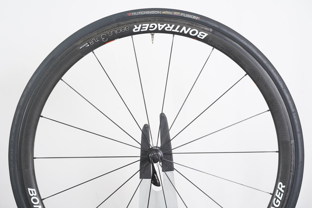 Bontrager Aeolus 3 TLR Carbon Clincher Rim Brake Wheelset Shimano/SRAM 11 Speed