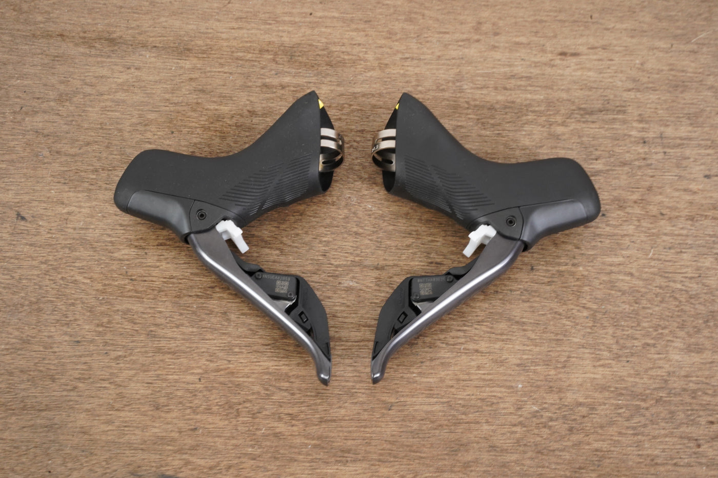 NEW Shimano Ultegra ST-R8170 Di2 12 Speed Electronic Disc Brake Road Shifters