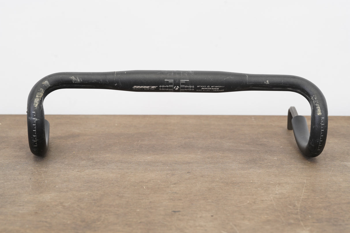 40cm Bontrager Race VR-S Alloy Short And Shallow Compact Handlebar 31.8mm