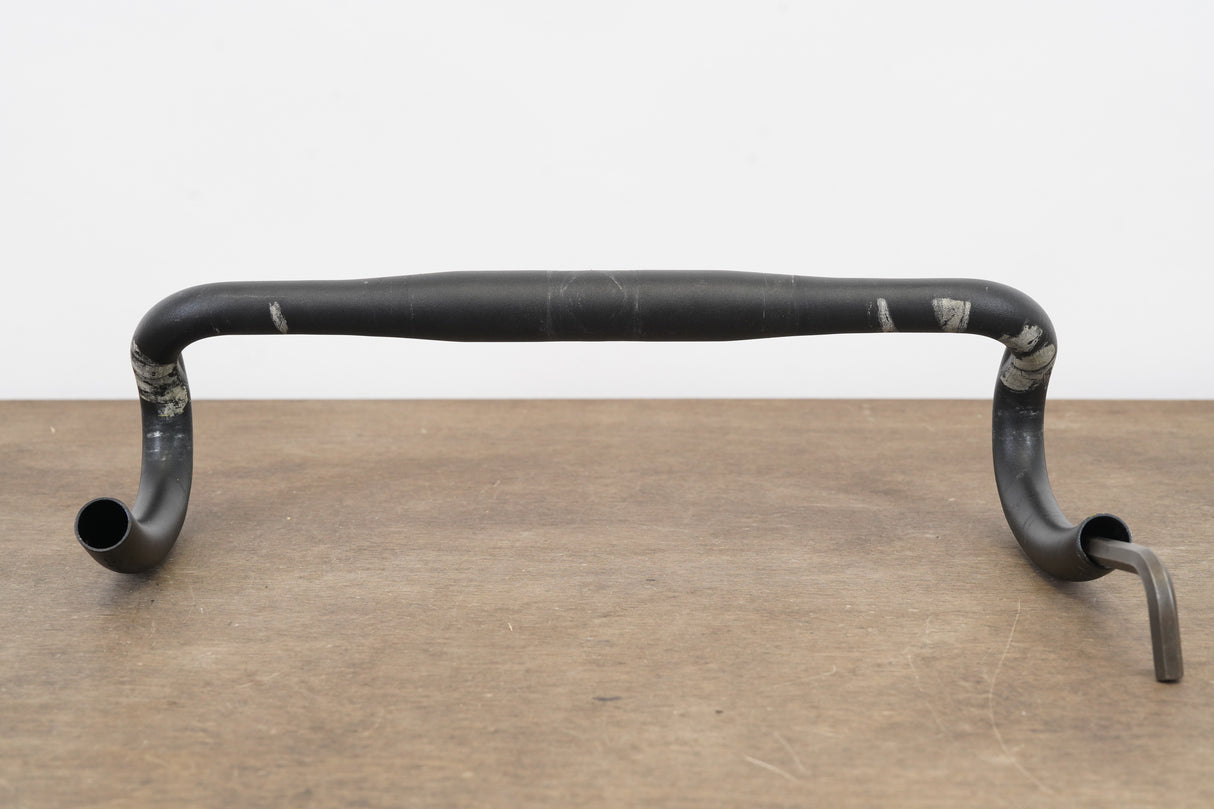 40cm Bontrager Race VR-S Alloy Short And Shallow Compact Handlebar 31.8mm