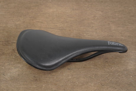 142mm (Shallow) Fabric ALM Ultimate Carbon Rail Carbon Road Saddle 153g