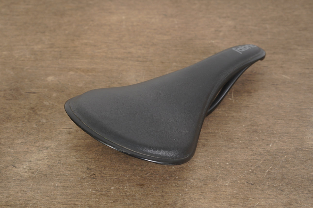 142mm (Shallow) Fabric ALM Ultimate Carbon Rail Carbon Road Saddle 153g