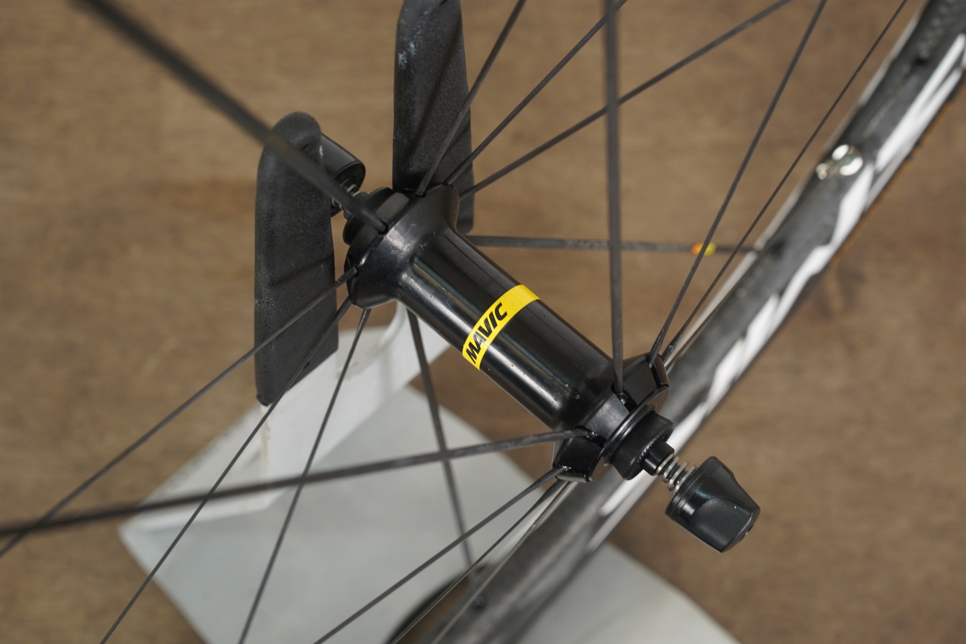 Mavic Cosmic Pro Carbon SL UST Tubeless Clincher Rim Brake