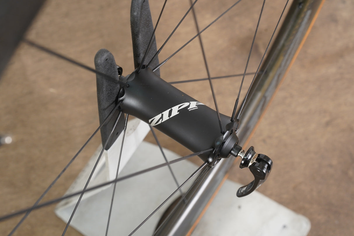 Zipp 404 NSW Cognition Carbon Clincher Rim Brake Wheelset Campagnolo 11 Speed