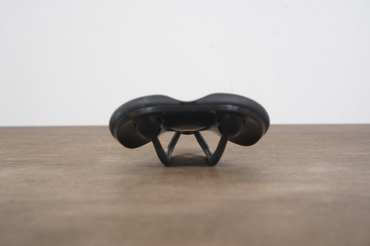 142mm (Shallow) Cannondale Fabric Scoop Pro Carbon Rail Road Saddle 197g