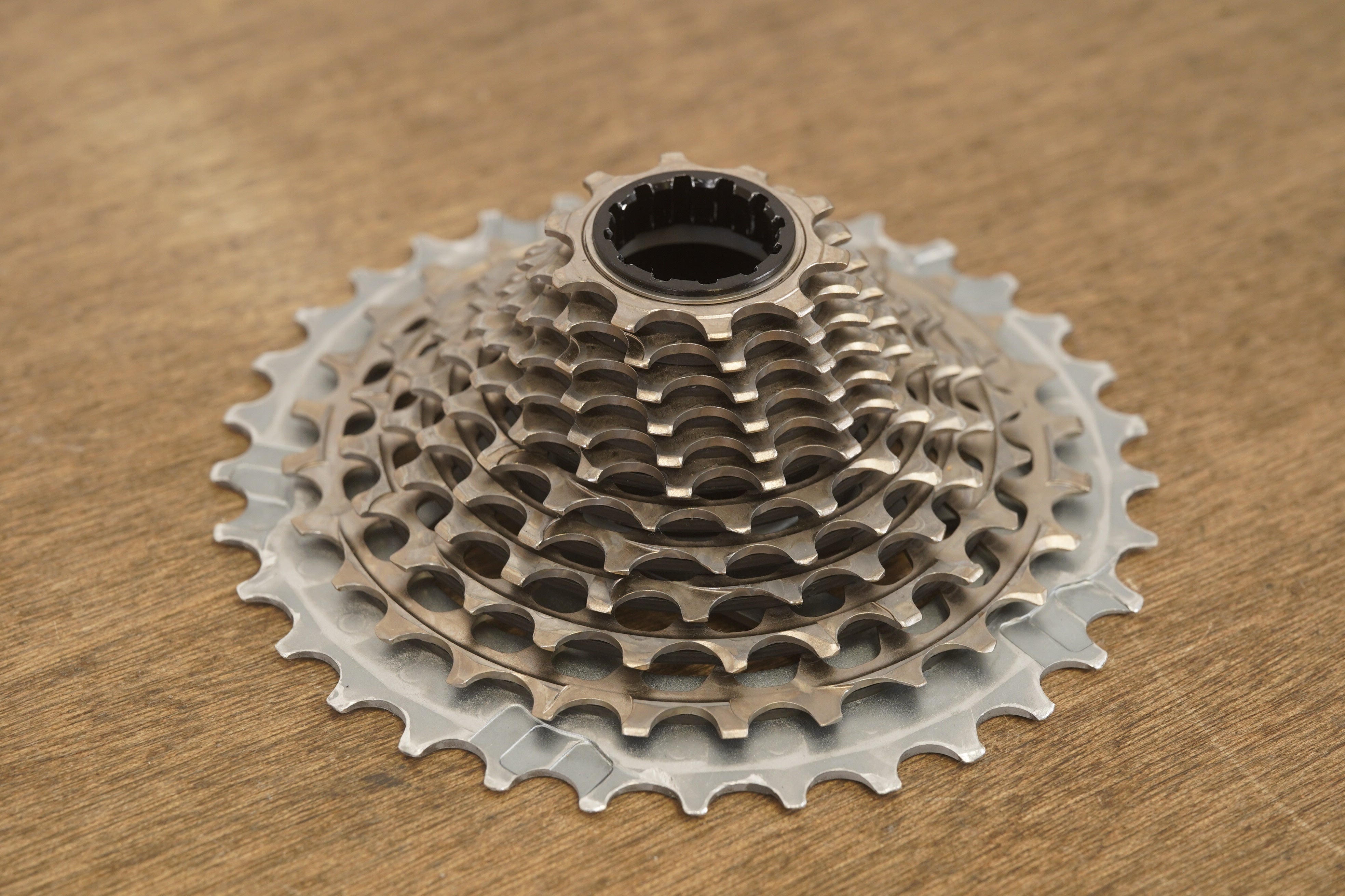 SRAM CS-XG-1290-D1 12速スプロケット 10-33T 10-33T SRAM Red AXS CS-XG-1290-D1 12 Speed XDR Road Cassette 209g