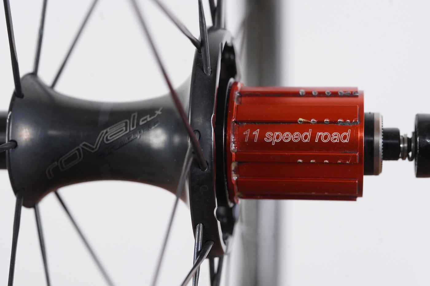 Roval CLX 32 Carbon Tubeless Clincher Rim Brake Wheelset Shimano/SRAM 11 Speed