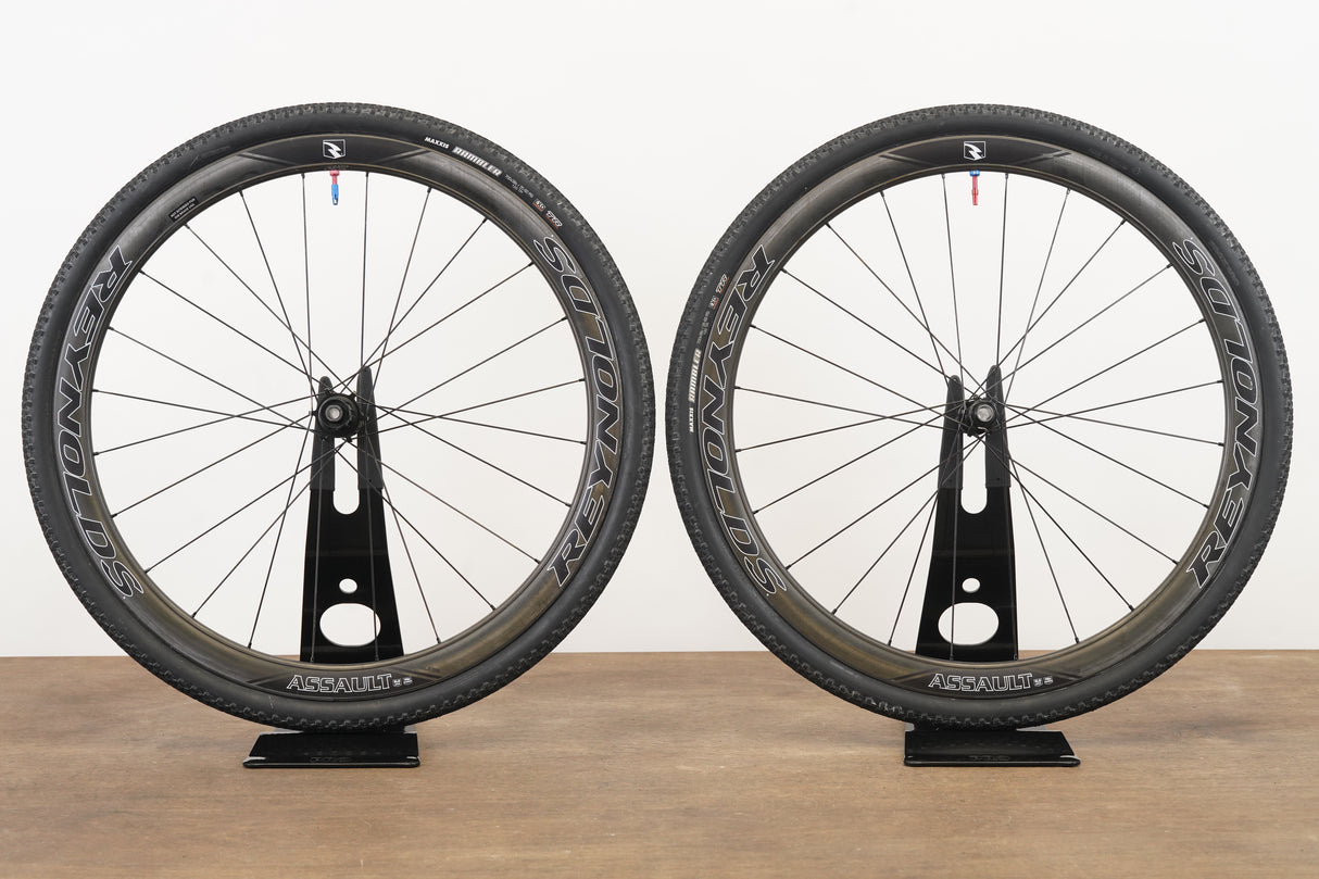 Reynolds Assault SLG Carbon Tubeless Clincher Disc Brake Wheelset 11 Speed