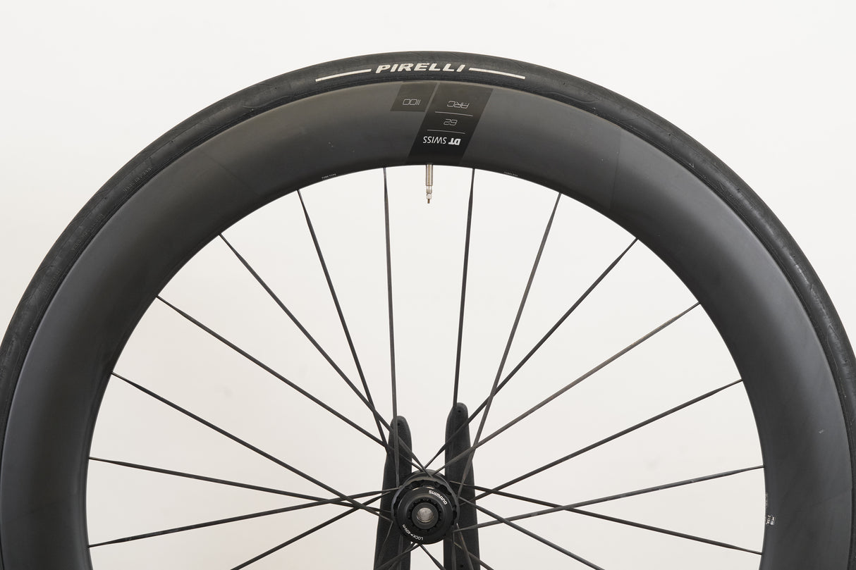 DT Swiss ARC 1100 DICUT Carbon Tubeless Disc Wheelset Shimano/SRAM 11 Speed