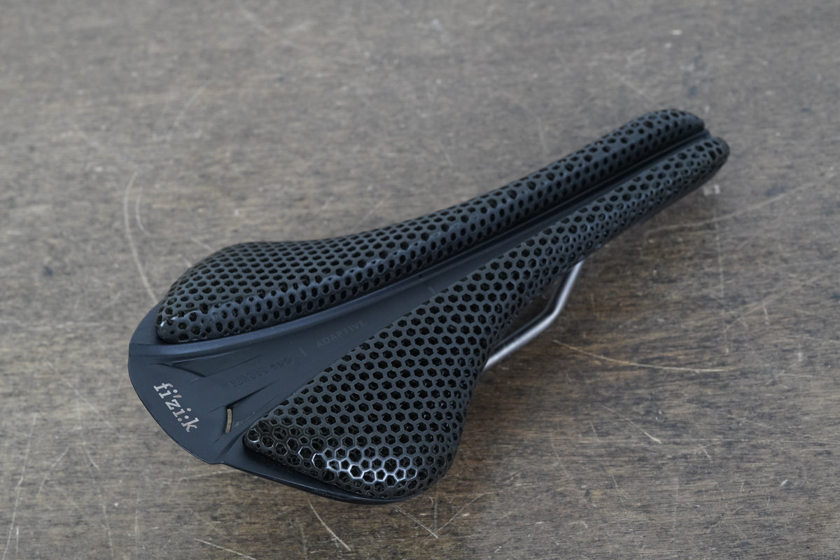 140mm Fizik Antares R3 Versus Evo Adaptive Kium Rail Road Saddle 212g
