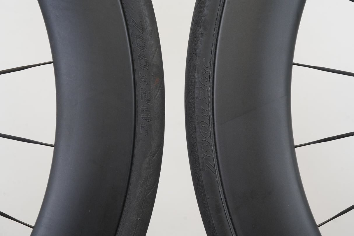DT Swiss ARC 1100 DICUT Carbon Tubeless Disc Wheelset Shimano/SRAM 11 Speed