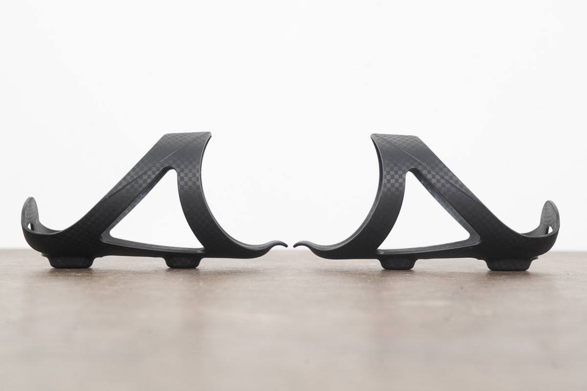 (2) Carbon Water Bottle Cages 80g