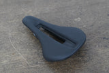 NEW TAKE-OFF 145mm Bontrager Verse Comp Short Chromoly Rail Road Saddle 301g