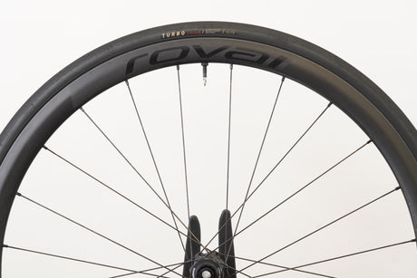 Roval Alpinist CL II Carbon Tubeless Disc Brake Wheelset Shimano/SRAM 11 Speed