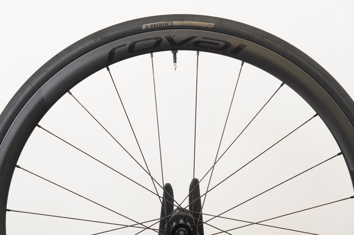 Roval Alpinist CL II Carbon Tubeless Disc Brake Wheelset Shimano/SRAM 11 Speed