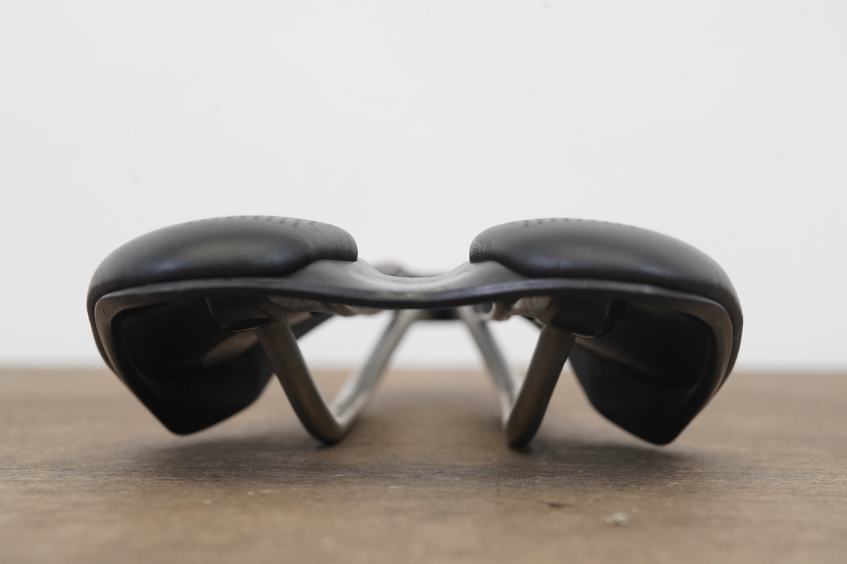 132mm Selle Italia SLR Superflow Boost Titanium Rail Road Saddle 164g