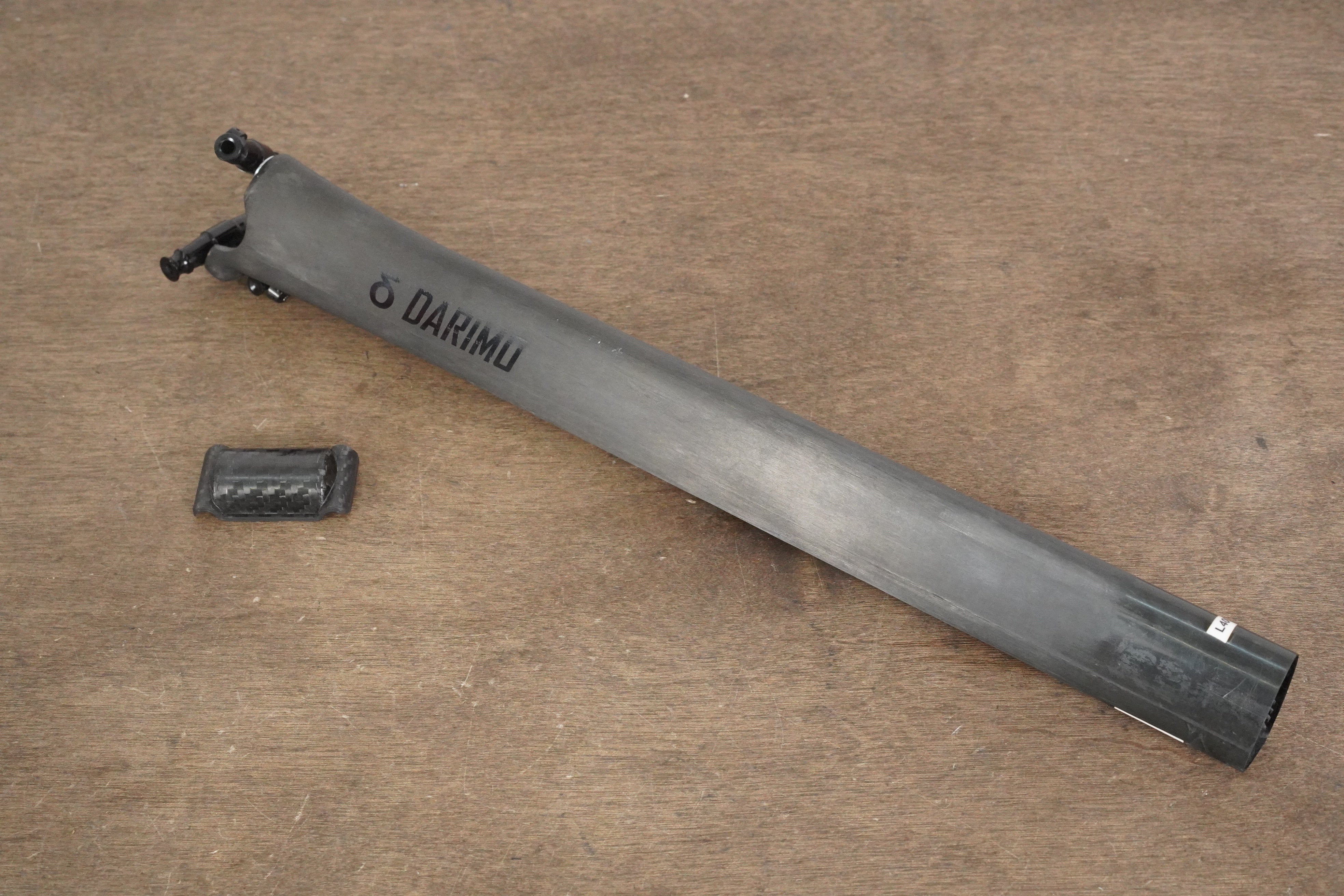 DARIMO FACTOR OSTRO VAM ダリモ シートポスト 300mm Darimo Factor Ostro VAM Carbon 0 Setback Seatpost – Elevate