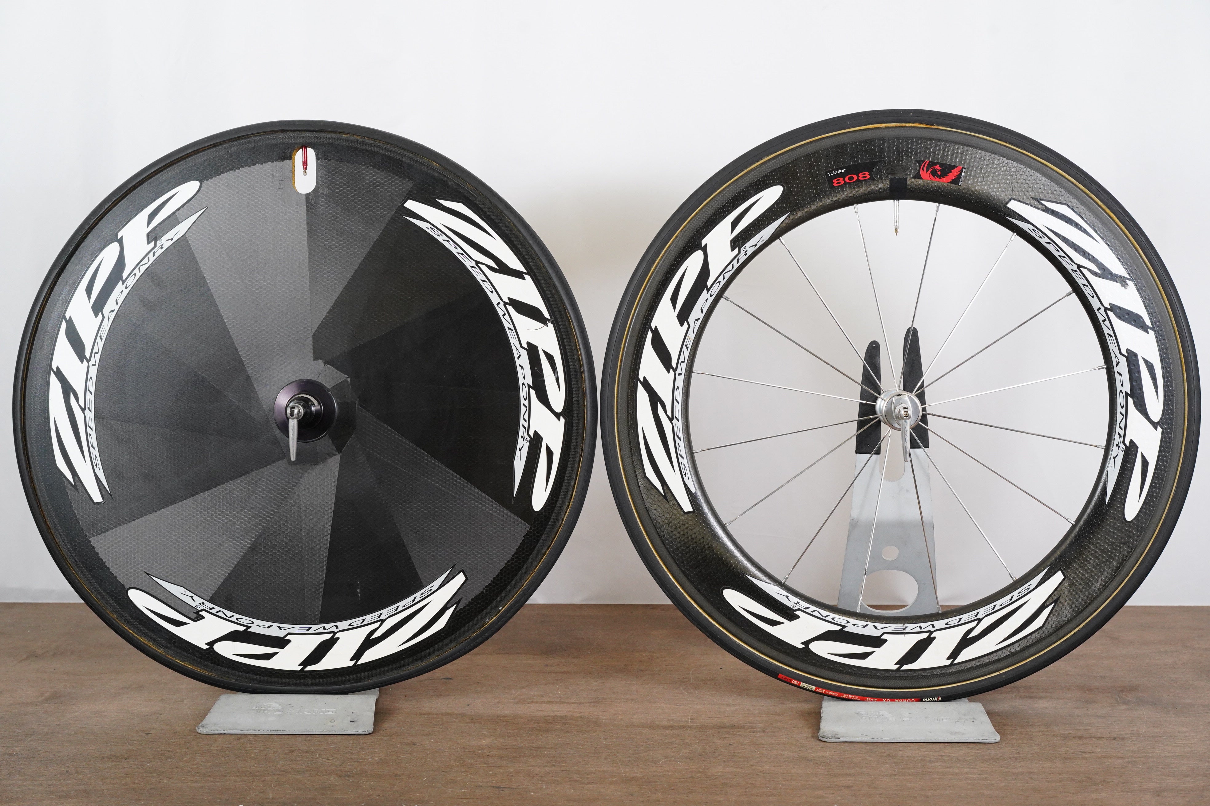 ZIPP 808 Firecrest ホイールセット　今週特価 2023 ZIPP 808 Firecrest Carbon Tubeless Disc-brake