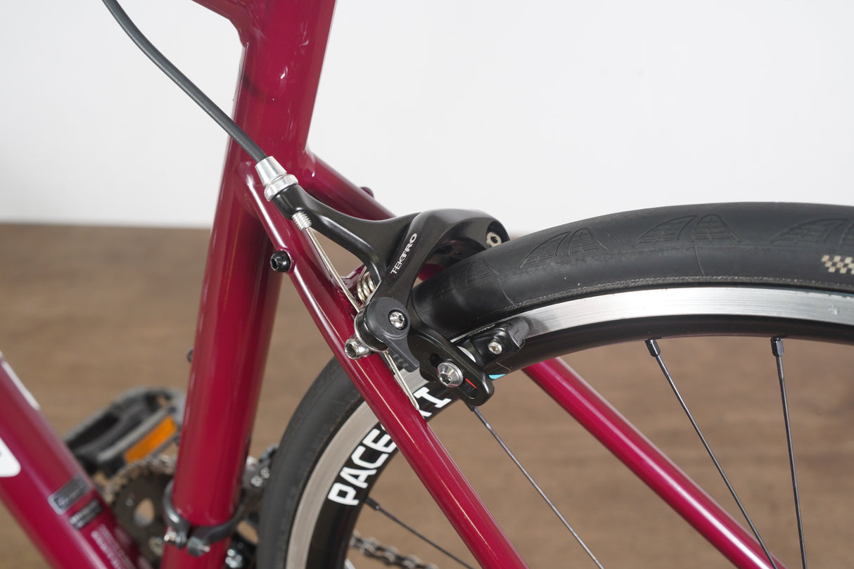 2021 54cm Specialized Allez Shimano Claris 2000 8 Speed Rim Brake Alloy Road Bike