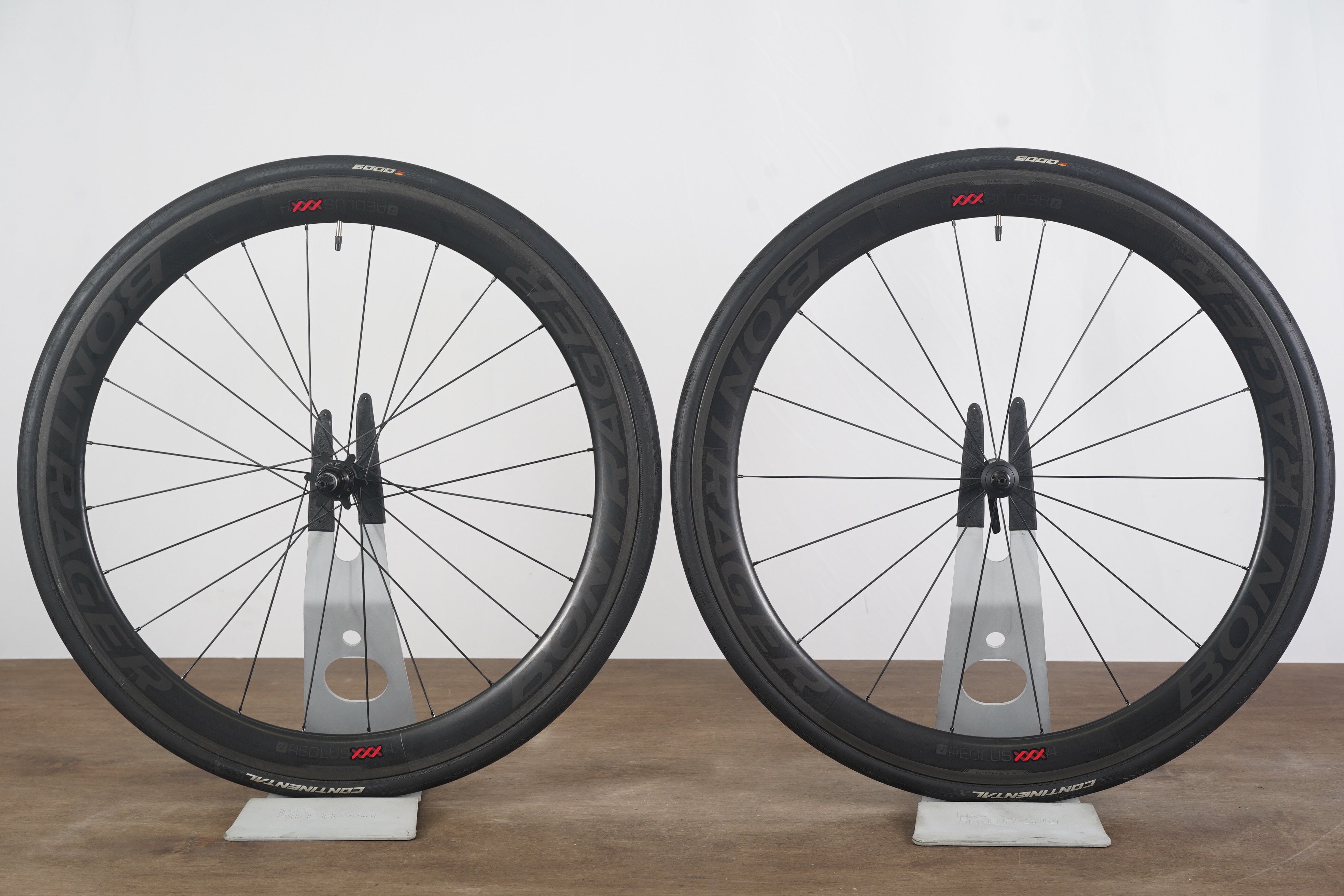 Bontrager Aeolus XXX 4 TLR Carbon Clincher Rim Brake